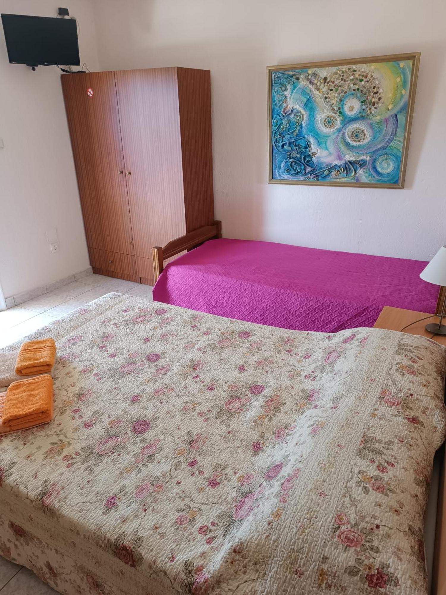 Anestis Apartments & Rooms PalaiónTsiflíkion Buitenkant foto